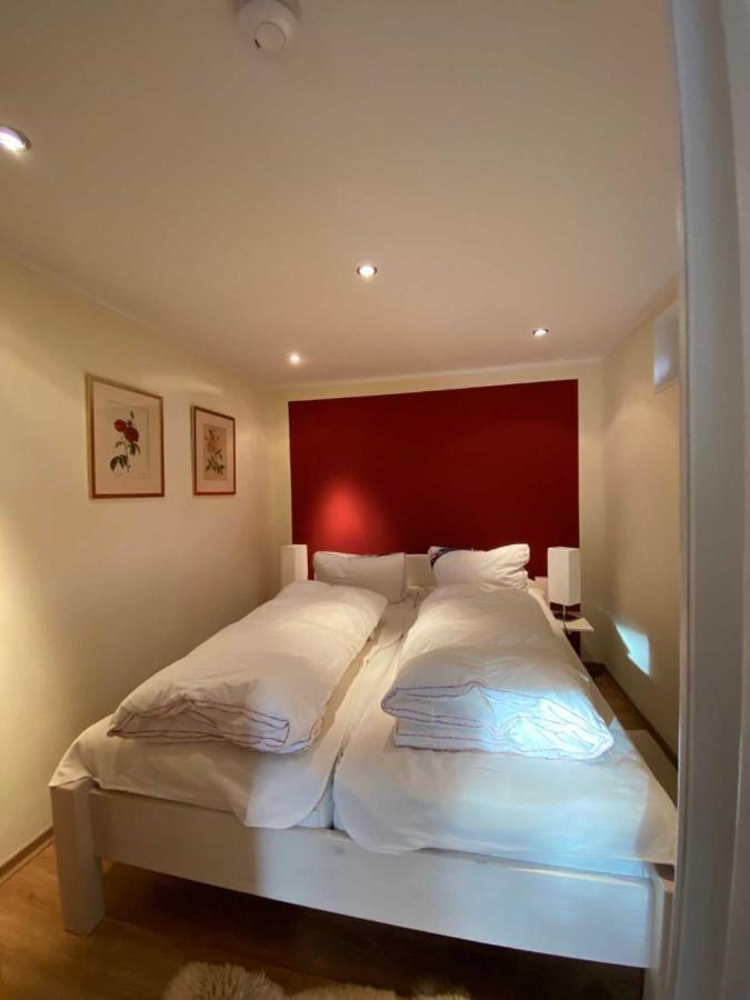 App 3 Apartment List Bagian luar foto